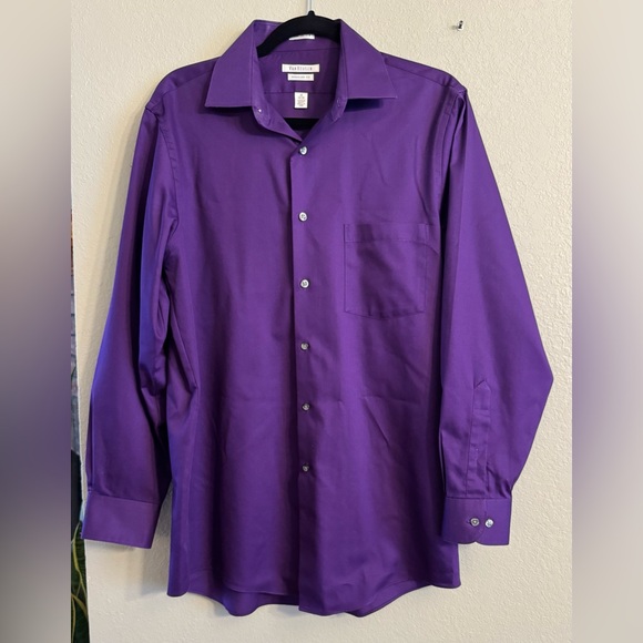 Van Heusen Men’s Dress Shirt 15” Purple Button Up Collared Lux Sateen 32/33 - Picture 1 of 9